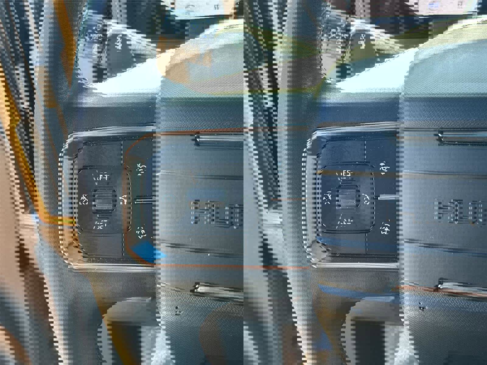 Used 2024 GMC Hummer EV 3X w/ LPO, Illumination Package image 23