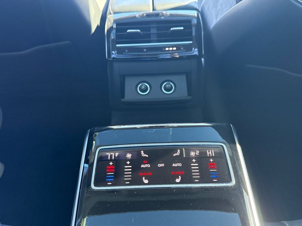 Used 2022 Audi A8 L 3.0T w/ Executive Package image 19