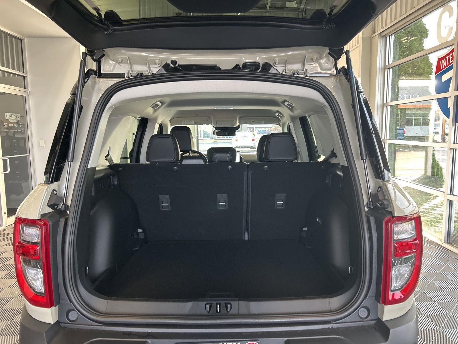 New 2025 Ford Bronco Sport Outer Banks w/ Outer Banks Tech Package+ image 11