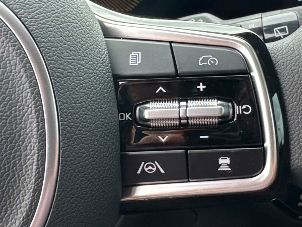 New 2025 Kia Sorento LX image 26