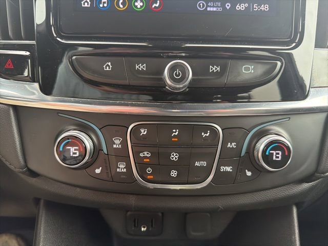 Used 2023 Chevrolet Traverse LT AWD/4WD image 33