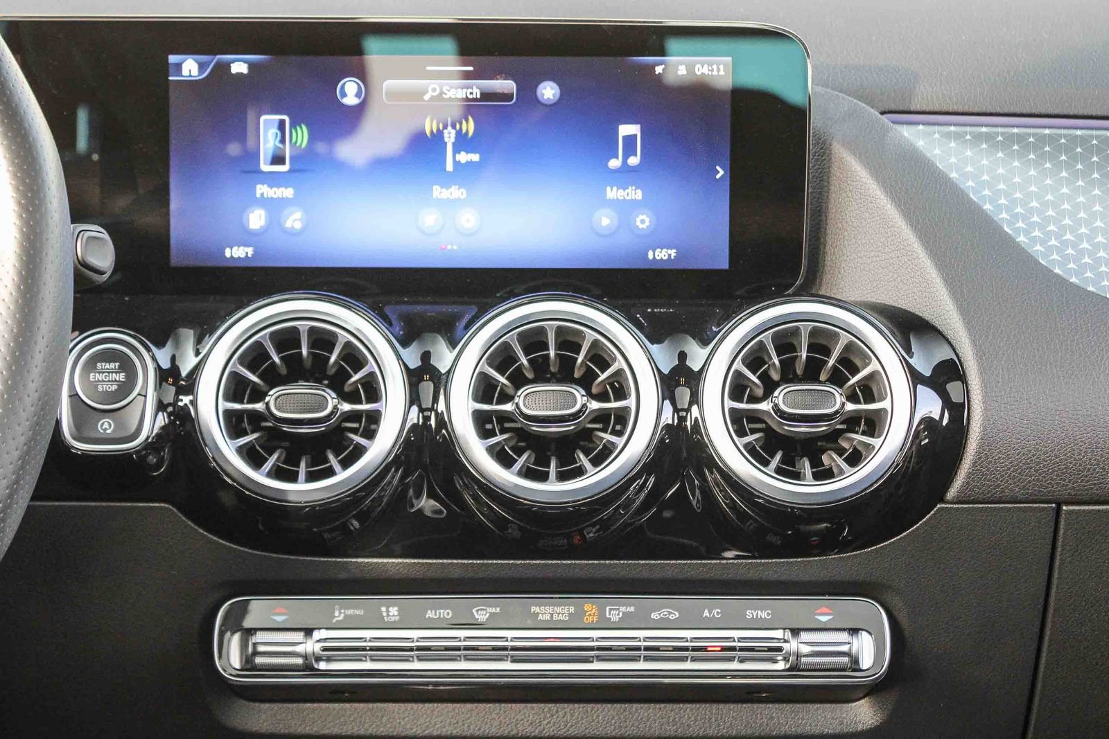 Certified 2025 Mercedes-Benz GLA 35 AMG 4MATIC image 16