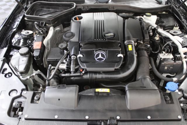 Used 2014 Mercedes-Benz SLK 250 image 20