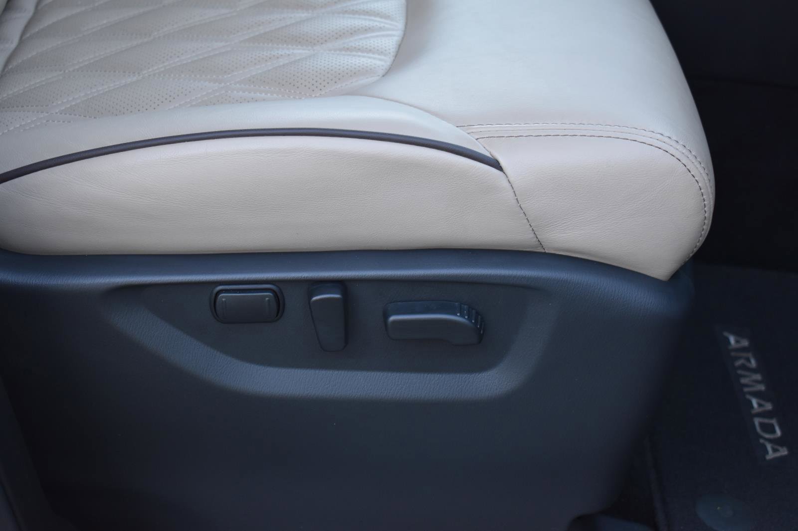 Certified 2024 Nissan Armada Platinum w/ Captain's Chairs Package image 63