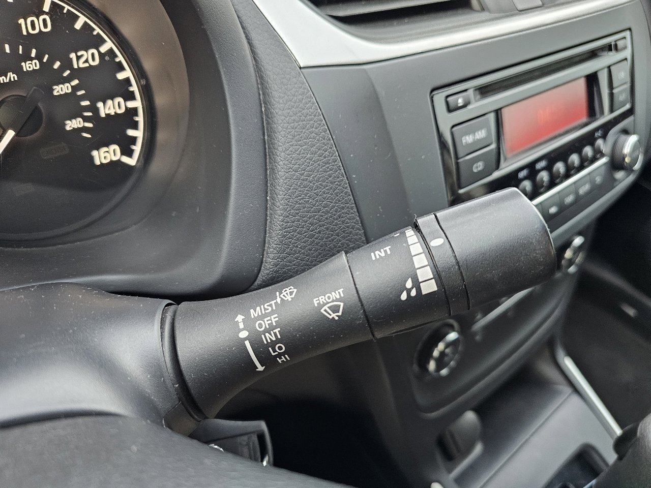 Used 2016 Nissan Sentra S image 43