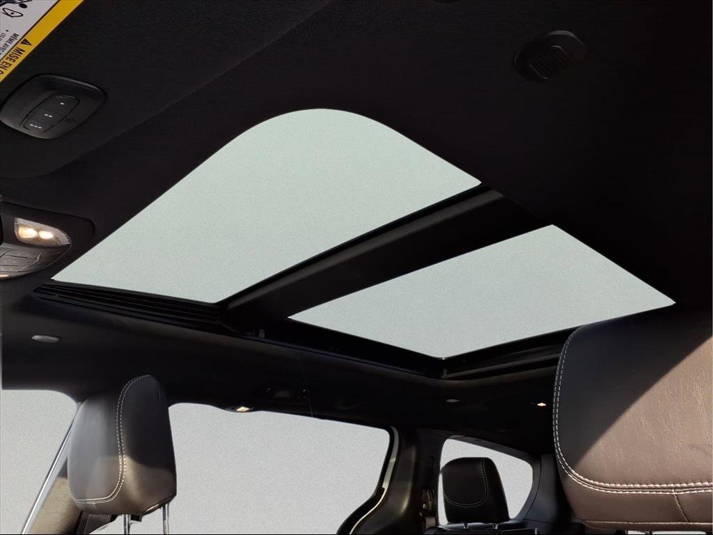 New 2026 Chrysler Pacifica Limited image 20