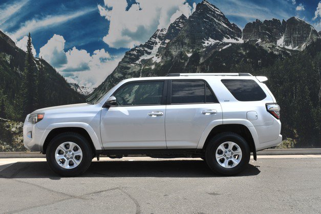 Certified 2024 Toyota 4Runner SR5 Premium w/ Moonroof Package AWD/4WD image 7