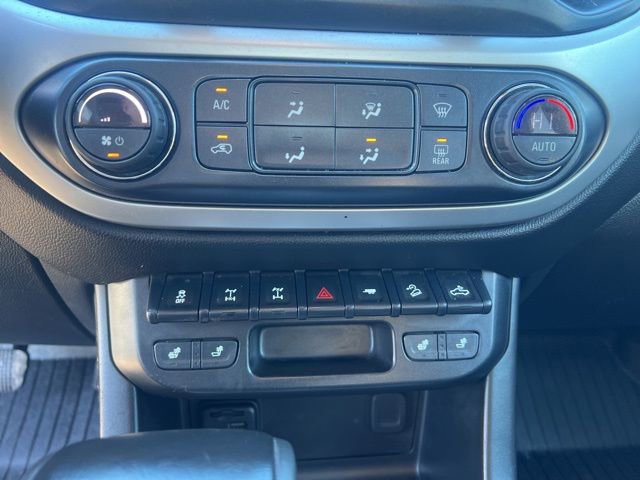 Used 2019 Chevrolet Colorado ZR2 w/ Colorado ZR2 Bison Edition image 16