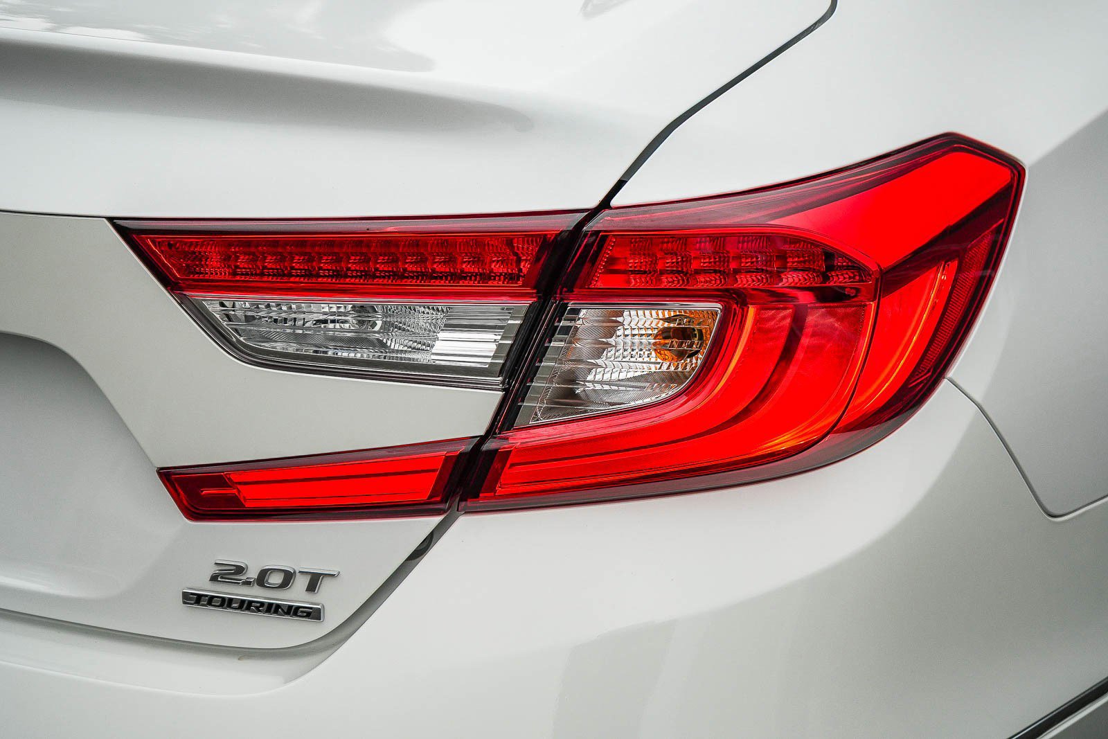 Used 2022 Honda Accord Touring image 7