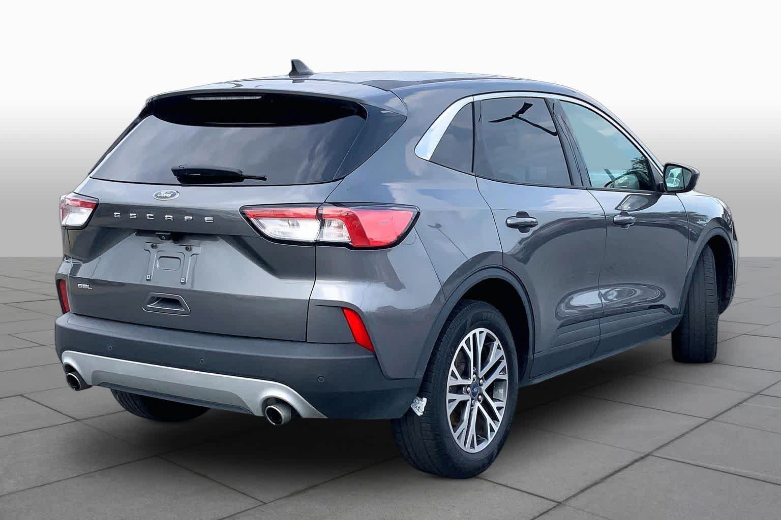Used 2022 Ford Escape SEL FWD image 13