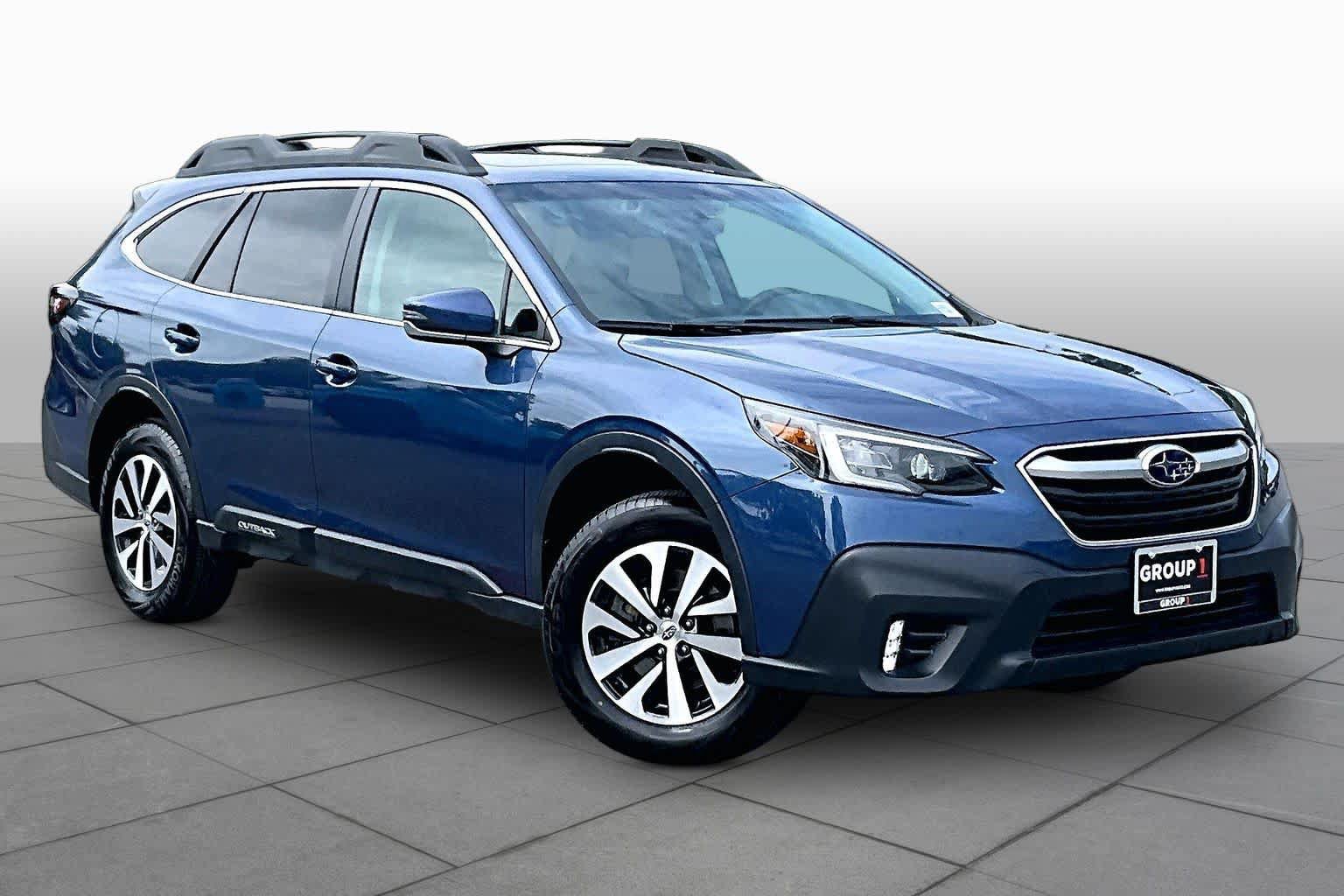 Used 2020 Subaru Outback Premium w/ Popular Package #1 AWD/4WD image 3