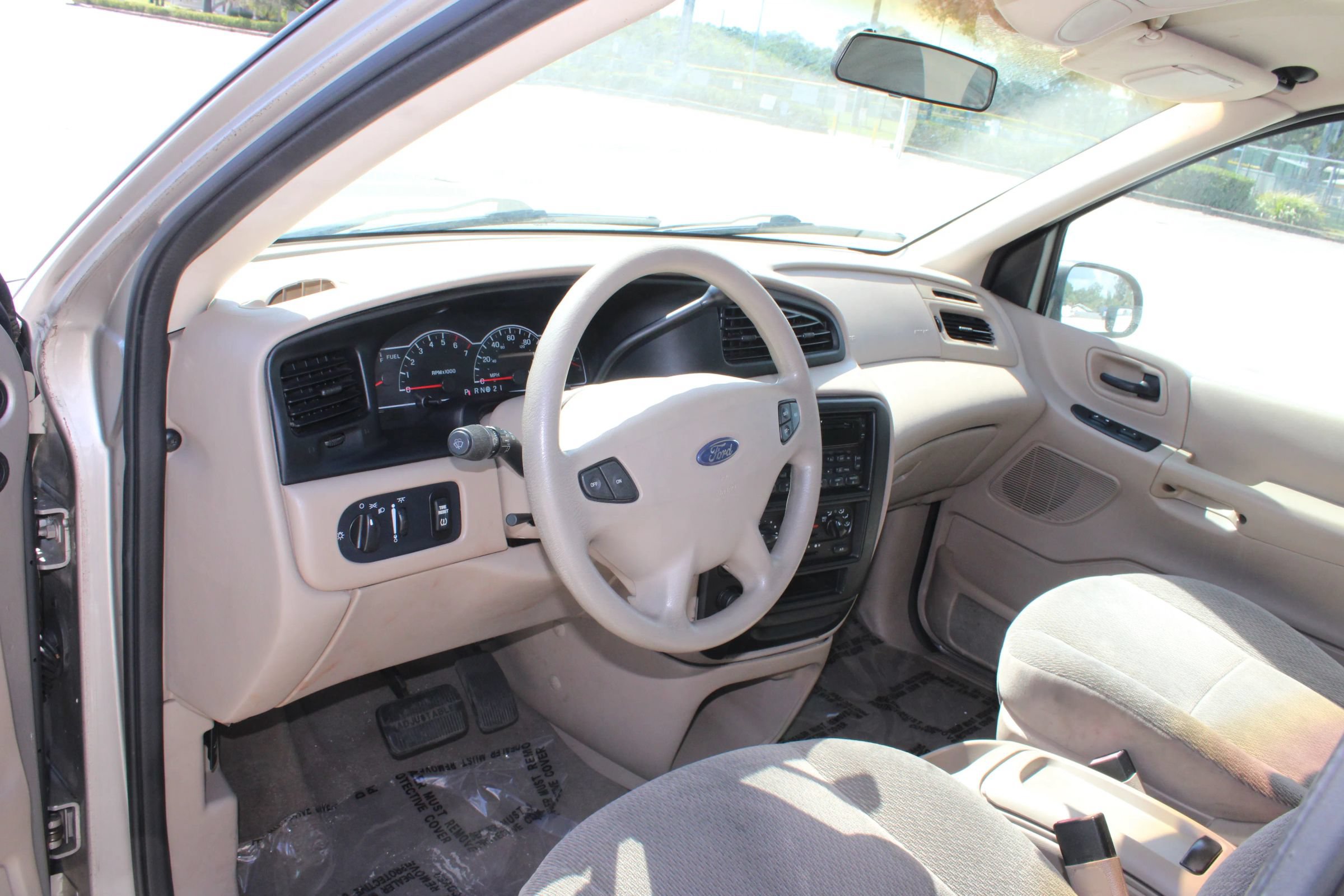Used 2003 Ford Windstar LX FWD image 8