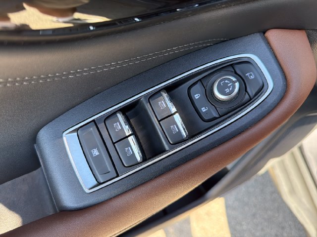 Used 2024 Subaru Outback Touring XT AWD/4WD image 17