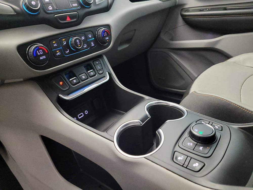 Used 2021 GMC Terrain SLT w/ Infotainment Package II image 26