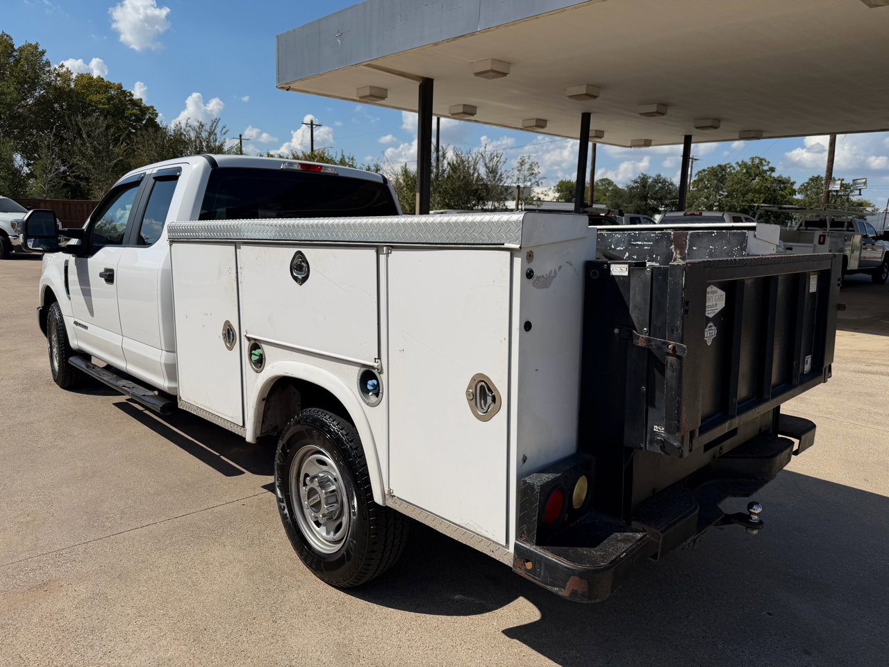 Used 2019 Ford F250 XL w/ XL Value Package image 3
