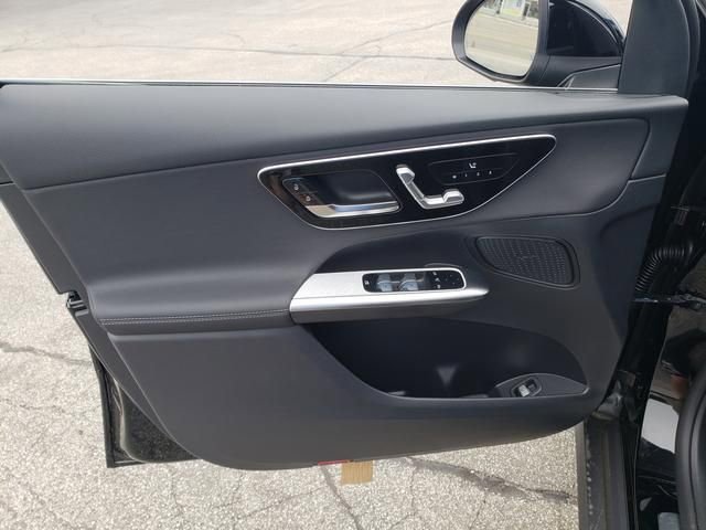 New 2025 Mercedes-Benz GLC 300 4MATIC image 11