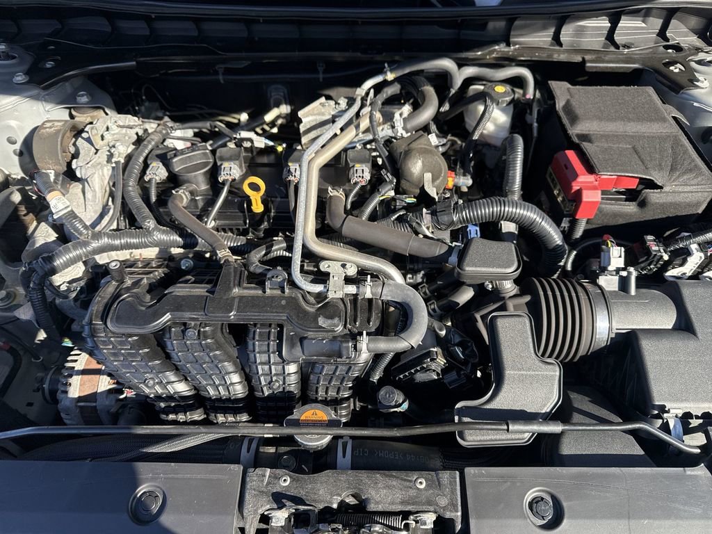 Used 2021 Nissan Altima 2.5 SV image 15