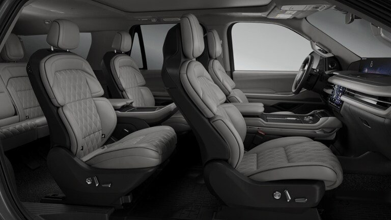 New 2026 Lincoln Navigator L Black Label AWD/4WD image 6