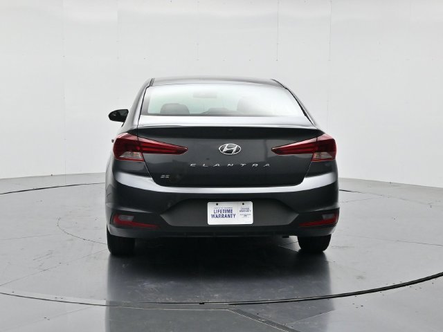 Used 2020 Hyundai Elantra SE FWD image 8