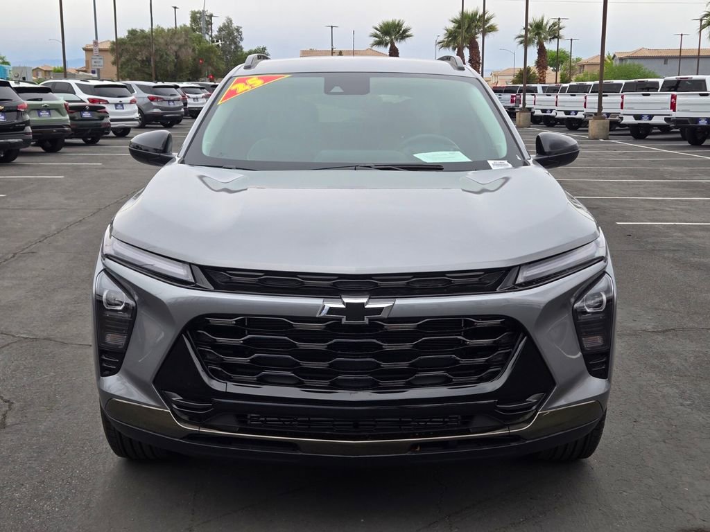 Used 2025 Chevrolet Trax ACTIV w/ Driver Confidence Package image 8