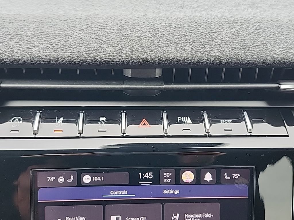 Certified 2023 Jeep Grand Cherokee L Laredo image 11