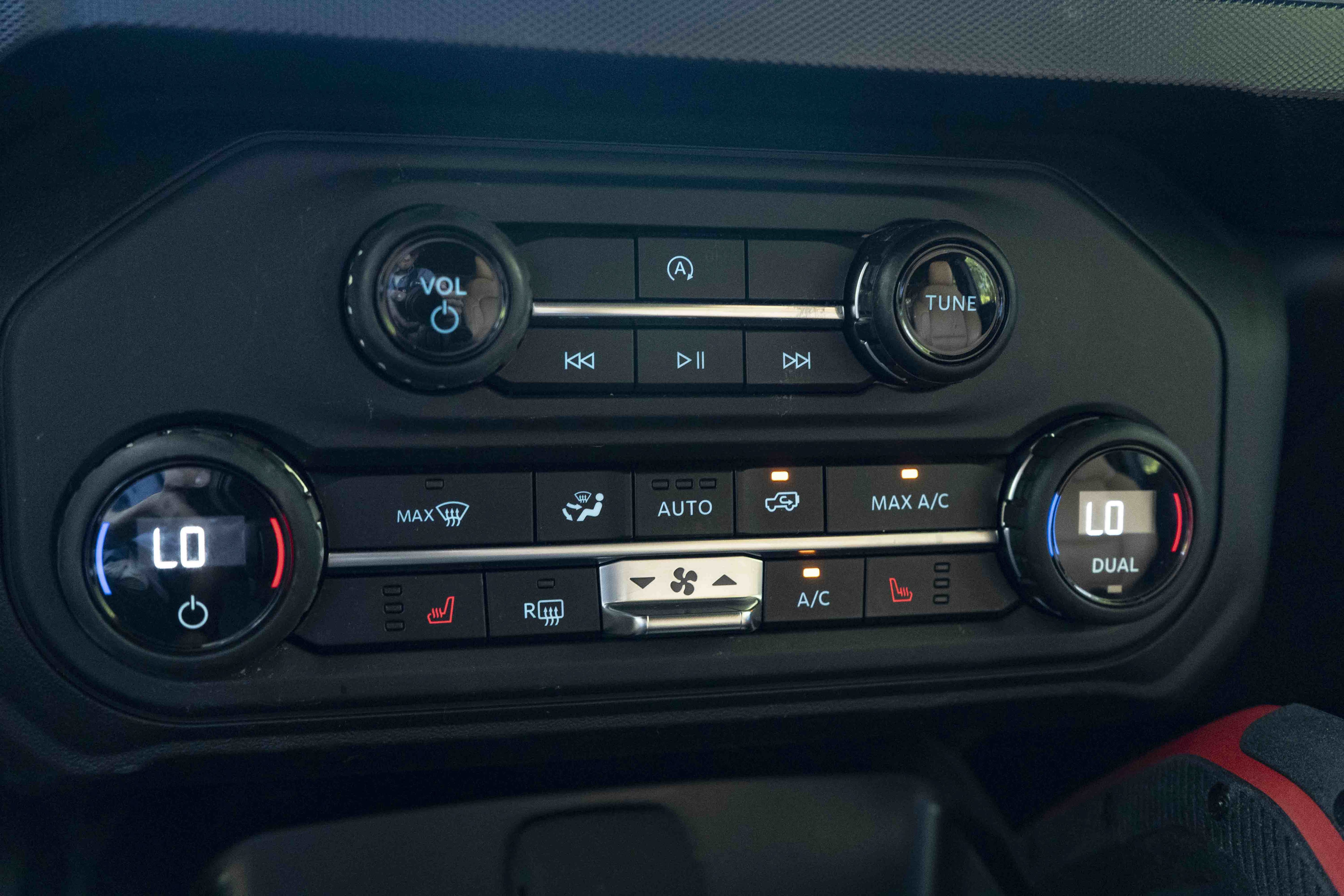 Used 2024 Ford Bronco Heritage Edition AWD/4WD image 33