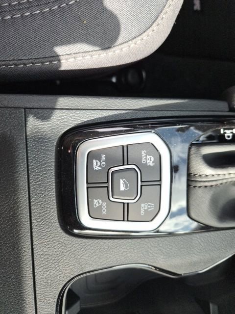 New 2026 Nissan Frontier SV w/ SV Convenience Package image 25