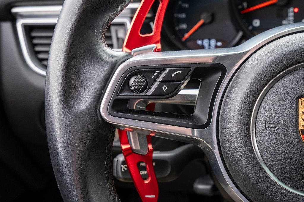 Used 2018 Porsche Macan Sport Edition image 26