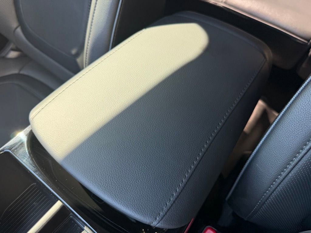 Used 2025 Hyundai Tucson Limited image 19