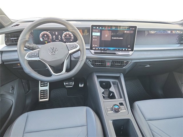 New 2026 Volkswagen Tiguan SE R-Line image 12