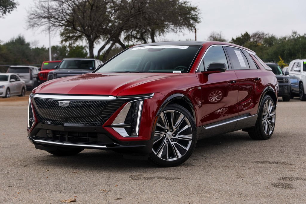 Used 2025 Cadillac Lyriq Luxury