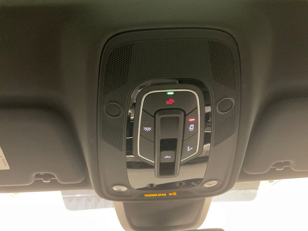 Used 2024 Audi A6 Premium Plus image 26