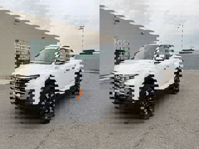 New 2026 Hyundai Santa Cruz SE image 2