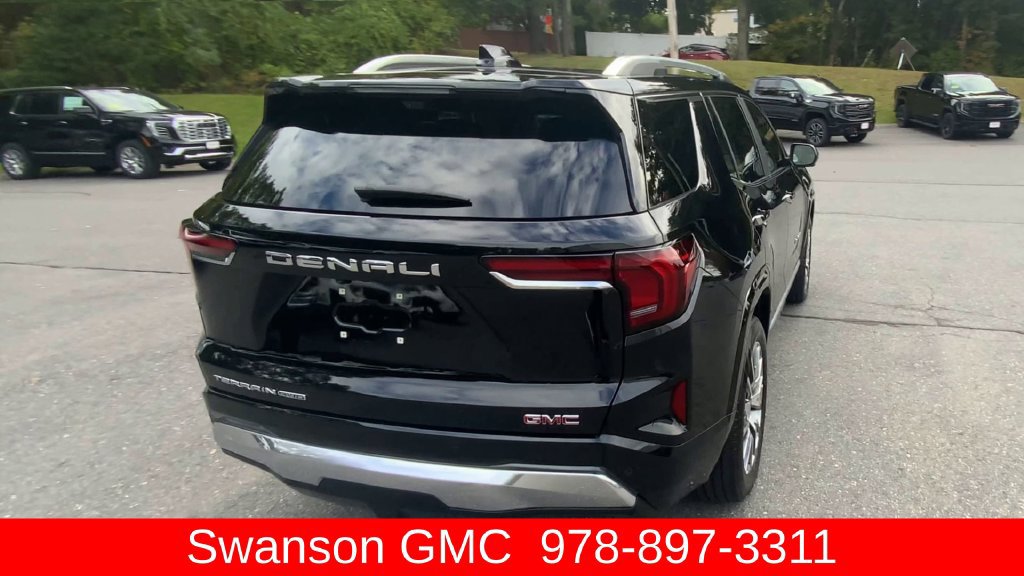 Certified 2026 GMC Terrain Denali w/ LPO, Floor Liner Package AWD/4WD image 9
