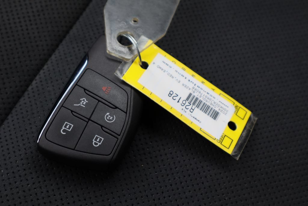 Certified 2024 Chevrolet Blazer EV RS AWD/4WD image 33