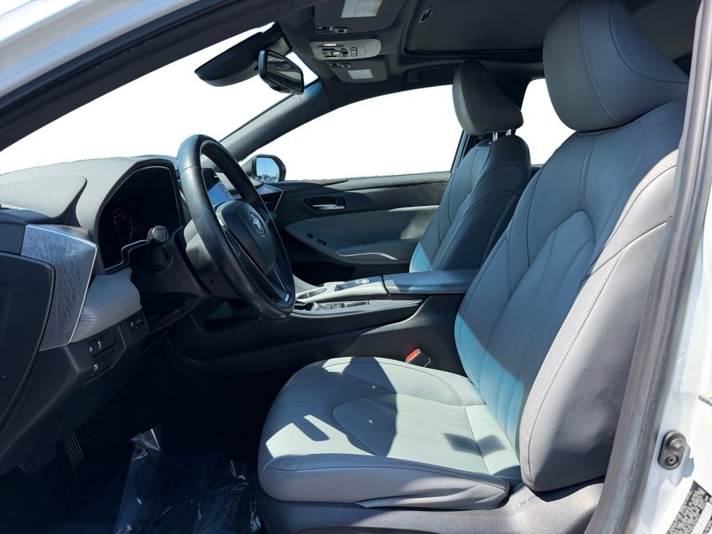 Certified 2020 Toyota Avalon XLE w/ Moonroof Package image 10
