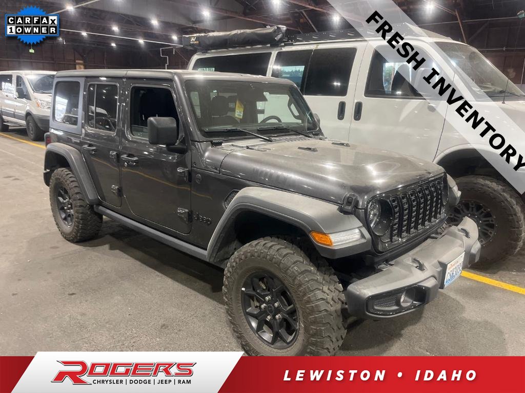 Used 2025 Jeep Wrangler Unlimited Sport AWD/4WD image 1