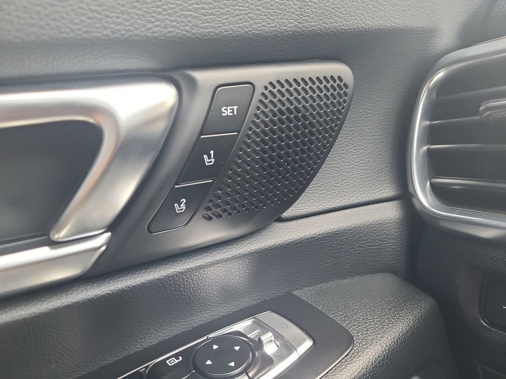 Used 2024 Kia Telluride SX X-Line AWD/4WD image 26