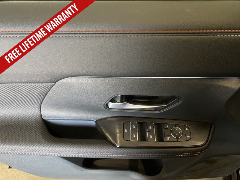New 2026 Nissan Kicks SR w/ SR Premium Package FWD image 27