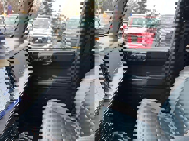 Certified 2021 Ford Bronco First Edition image 25