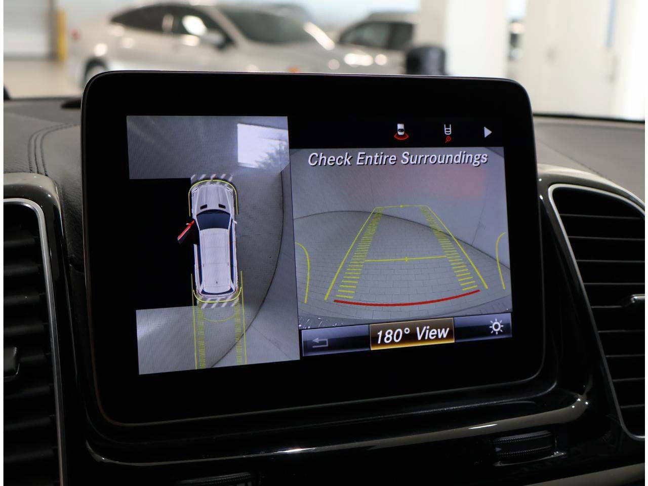 Used 2018 Mercedes-Benz GLS 550 4MATIC image 18