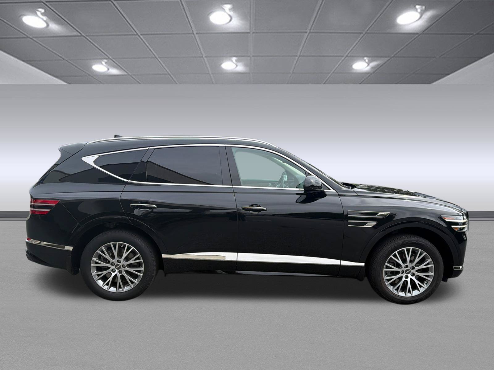 Used 2024 Genesis GV80 2.5T AWD/4WD image 4