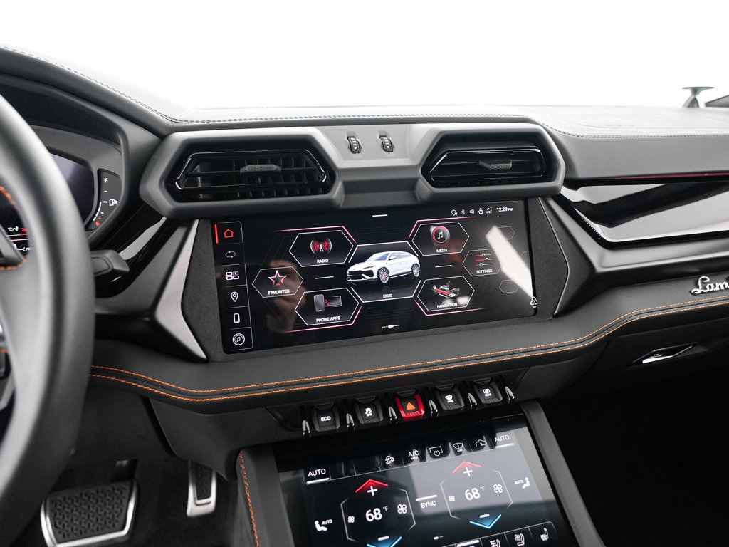 Used 2025 Lamborghini Urus SE AWD/4WD image 19