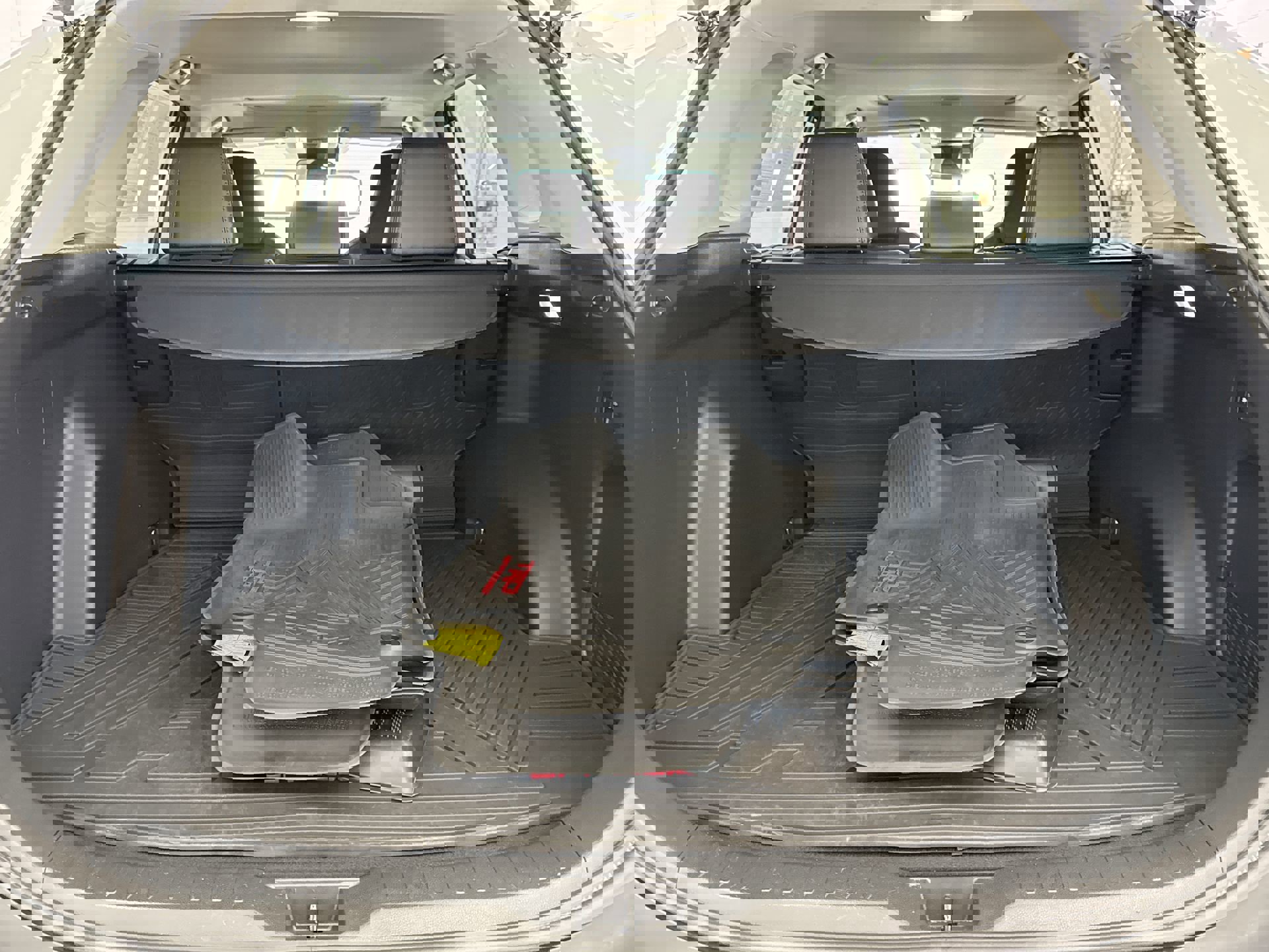 Used 2022 Toyota RAV4 TRD Off-Road image 19