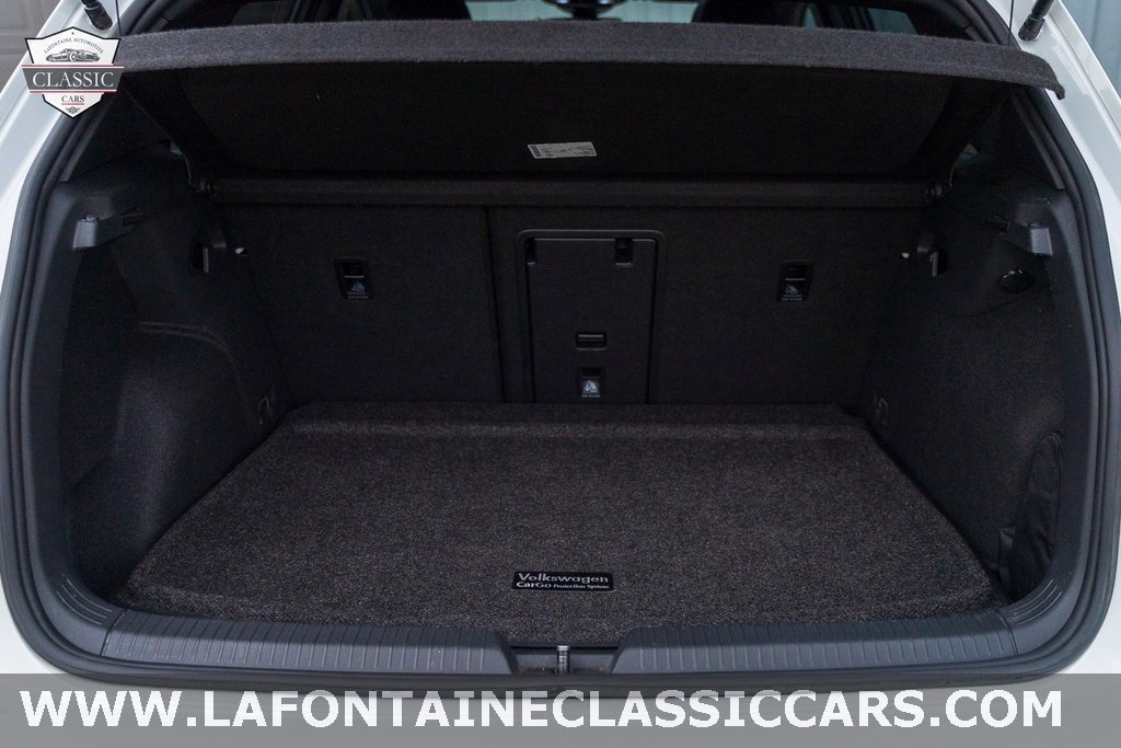 Used 2022 Volkswagen Golf R image 57