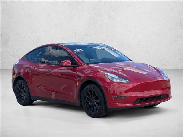 Used 2022 Tesla Model Y Long Range video 3