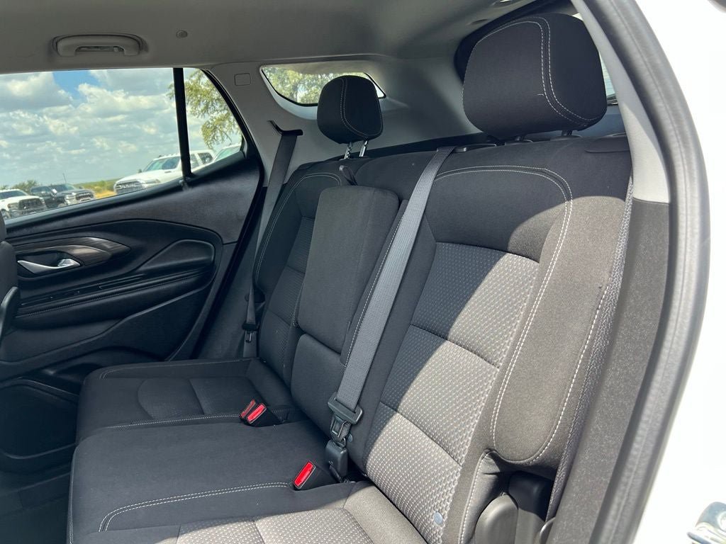 Used 2024 GMC Terrain SLE FWD image 22