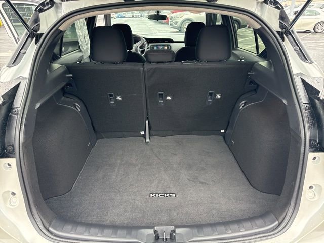 Used 2024 Nissan Kicks SR image 16