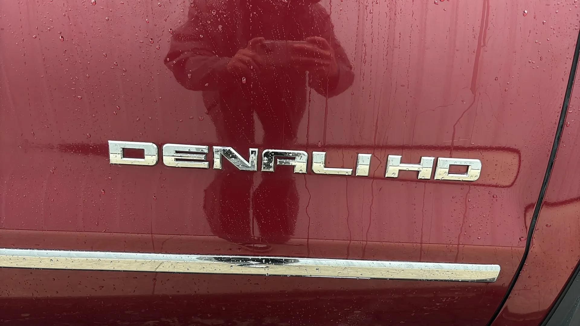 Used 2015 GMC Sierra 2500 Denali w/ Duramax Plus Package AWD/4WD image 10