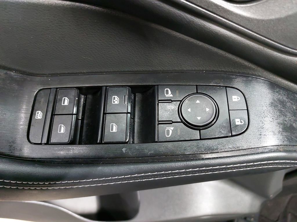 Used 2023 Nissan Rogue SV w/ SV Premium B Package image 28